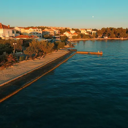 Delfin Ξενοδοχείο 3*