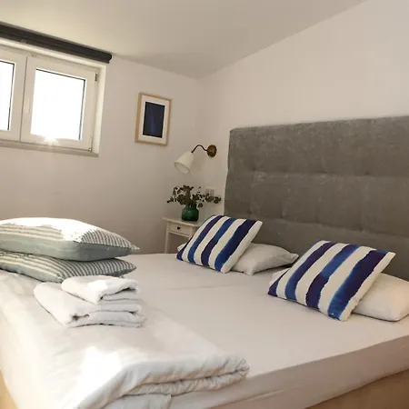 Delfin 3* Zadar