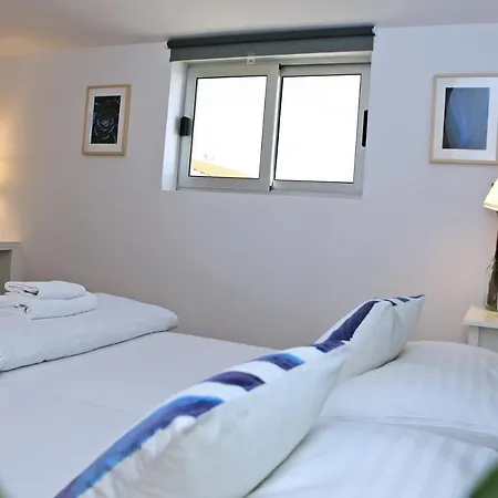 Delfin 3* Ζαντάρ