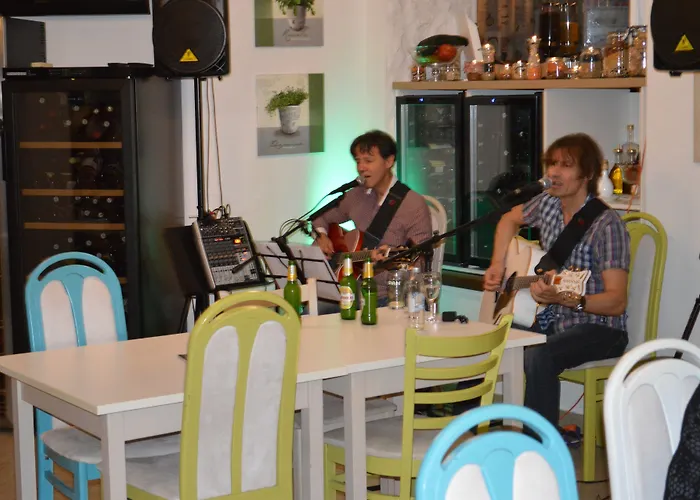 デルフィン ホテル ザダル