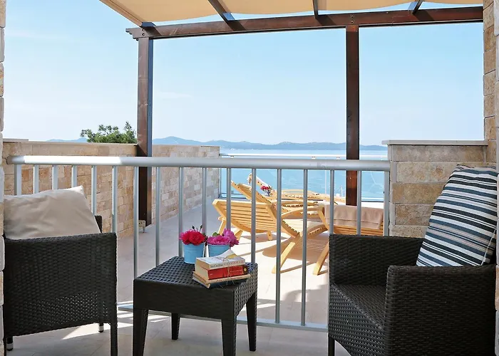 Delfin 3* Zadar